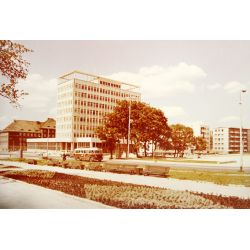 Olsztyn, ulica Marszałka Józefa Piłsudskiego – Narodowy Bank Polski, lata 70. XX wieku (APO, sygn. 754/773)