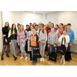 Uczestnicy warsztatów genealogicznych, które odbyły się w dniu 12 kwietnia 2022 roku w siedzbie Archiwum Państwowego w Olsztynie